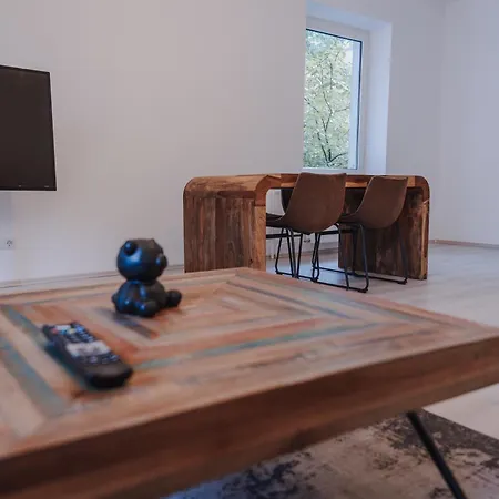 Stilvoll&modern - Naehe Dus Und Cgn Appartement