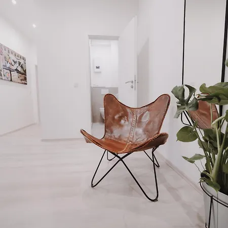 Stilvoll&modern-naehe Dus Und Cgn Apartment Wuppertal