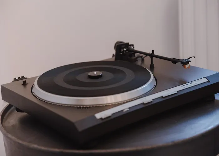 Stilvoll&modern - Naehe Dus Und Cgn Appartement